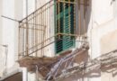 Taranto- Via Oberdan crolla balcone