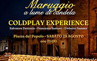 Sabato 29 agosto 2026, alle ore 21.00, Piazza del Popolo a Maruggio ospiterà il nuovo appuntamento di “Maruggio a Lume di Candela